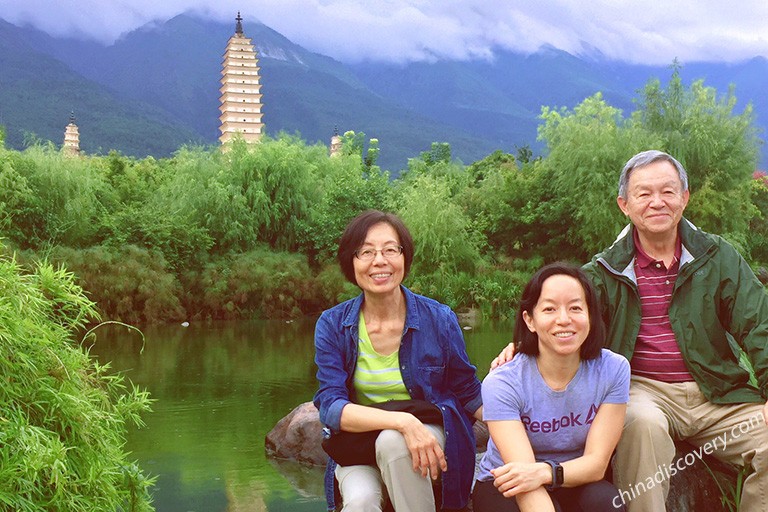 Our customers TJ Maa's group from USA visited Three Pagodas in Dali, Yunnan, China in 2018.