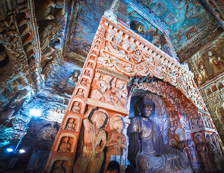 Statues in Yungang Grottoes