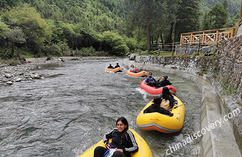 Dujiangyan Hongkou Drifting