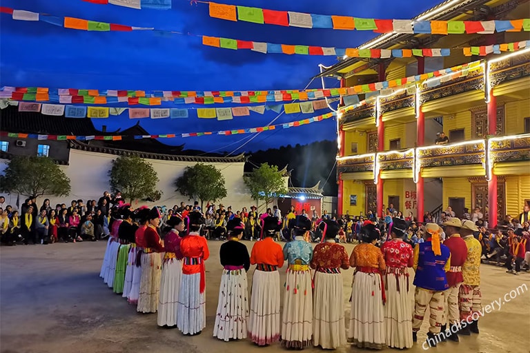 Naxi Minorty - Mosuo Minority