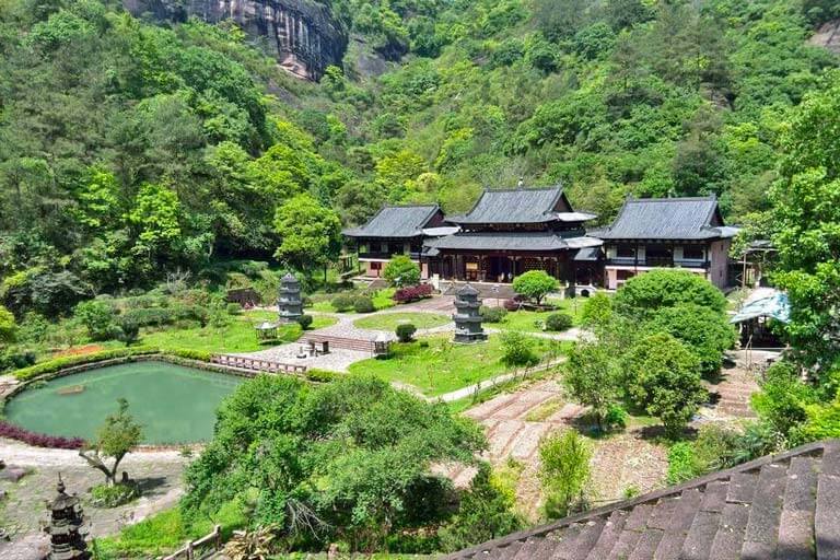Wuyi Mountain - Wuyi Palace