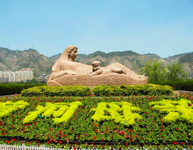 Yellow River Mother Statue in Lanzhou