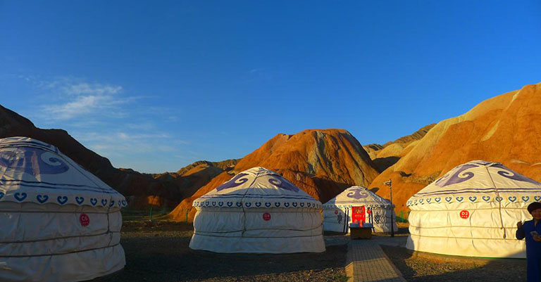 Camping Tents in Kaoshan Tent Where to Stay in Zhangye