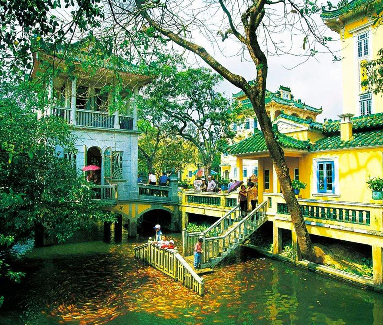 Classic Garden Pool at Li Garden Kaiping Diaolou and Villages - Li Garden