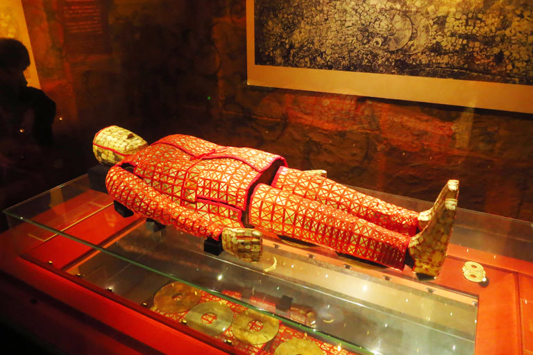 Jade Burial Suit with Silk Thread at Museum of the Mausoleum of Nanyue King