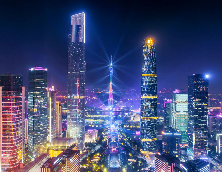 Huacheng Square - To See Stunning Guangzhou Skyline and Canton Tower