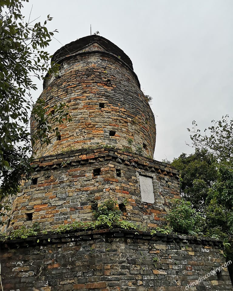 Elephant Trunk Hill 