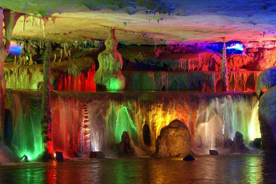 Crown Cave Guilin