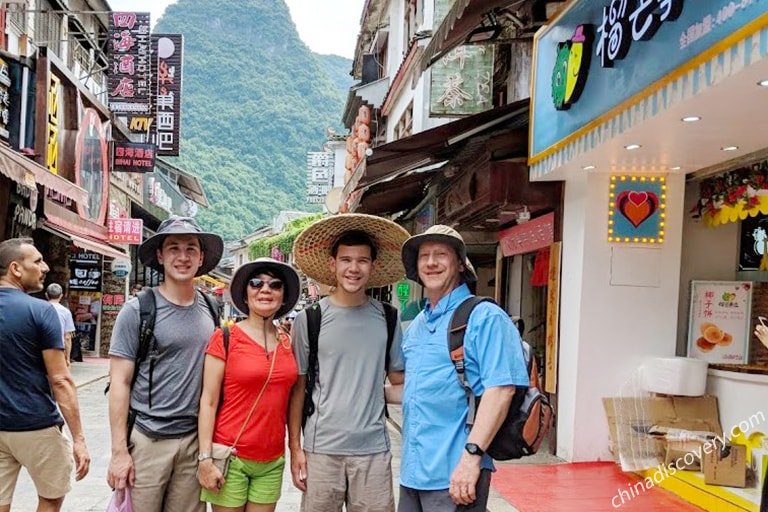 Chusi's Family from USA Visited Yangshuo West Street in June, 2018