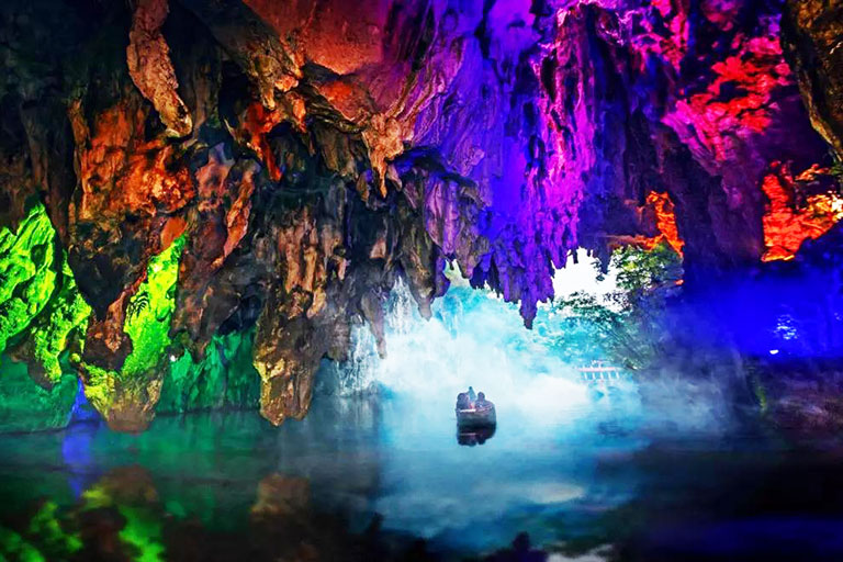 Anshun Longgong Cave