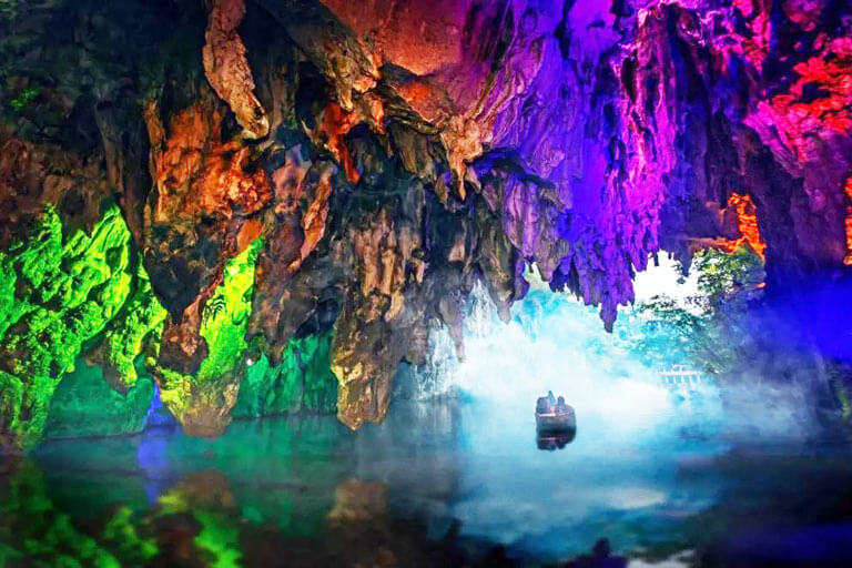 Longgong Cave in Anshun Guizhou
