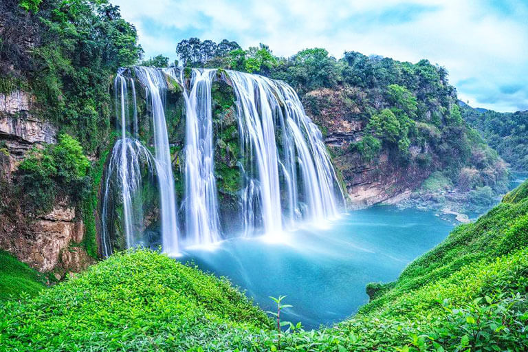 Guizhou Attractions - Huangguoshu Waterfall