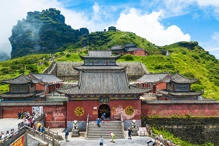 How to Plan a Trip to Fanjingshan - Chengen Temple