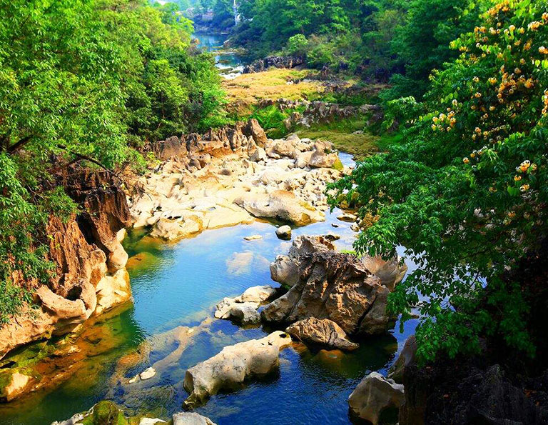 Tianxingqiao Scenic Area Stone Forest on Water