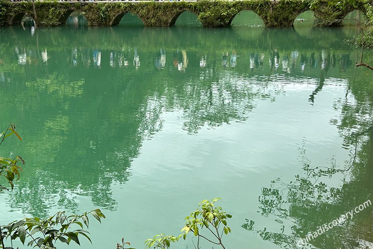 Xiaoqikong Ancient Bridge in May Xiaoqikong