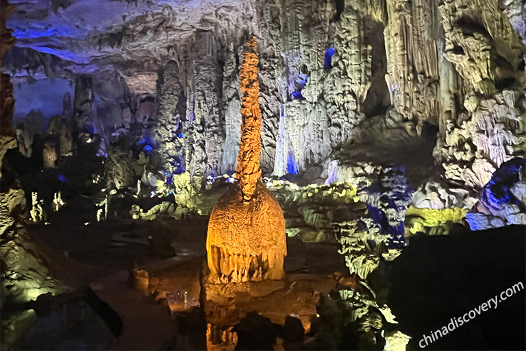 King's Helmet Zhijin Cave