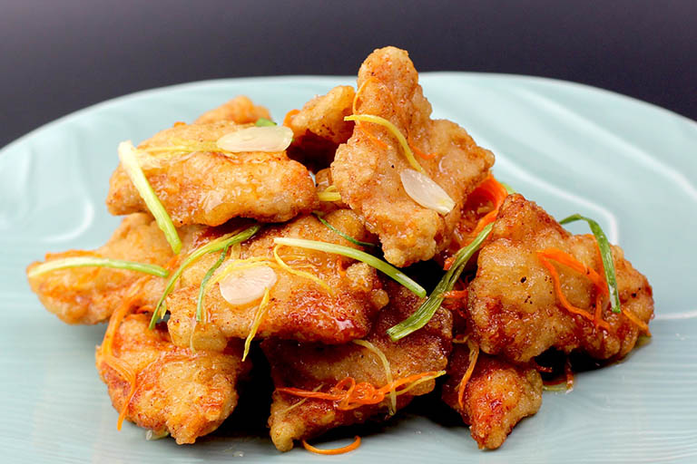 Guobaorou (Crispy Sweet and Sour Pork)