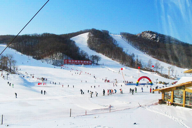 Jihua Ski Resort 