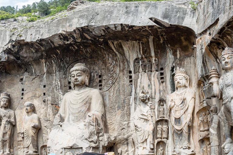 Giant Sitting Vairocana Buddha Henan Attractions