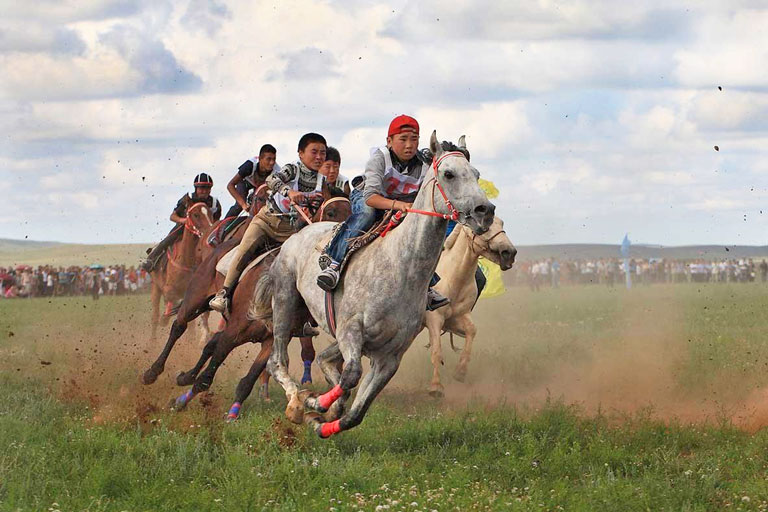 Hohhot Activities, What to Do in Hohhot - Horse Racing