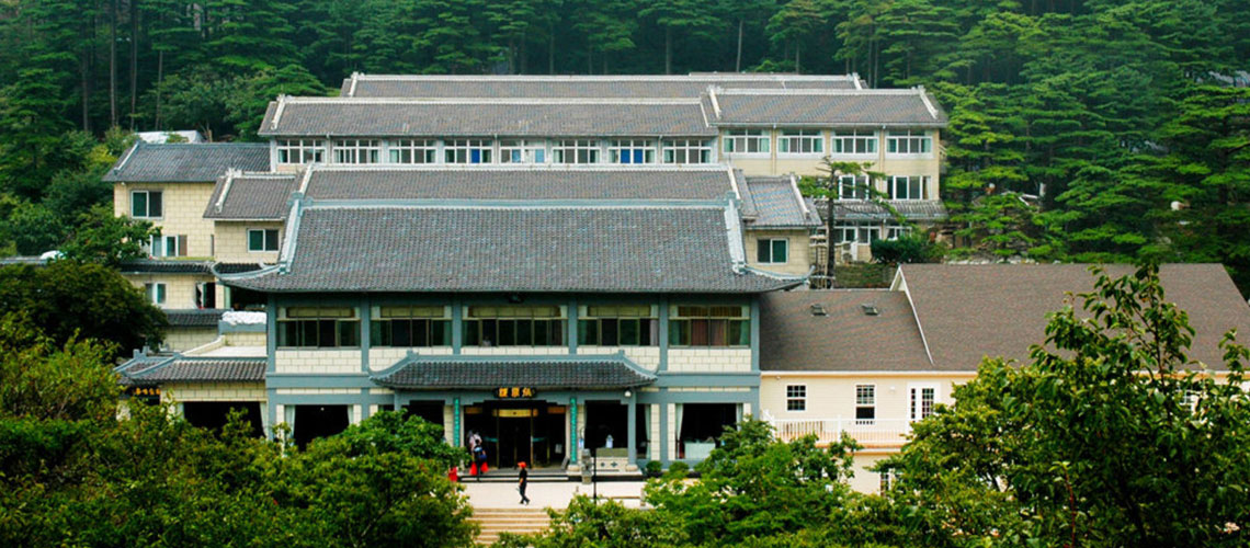 Huangshan Paiyunlou Hotel
