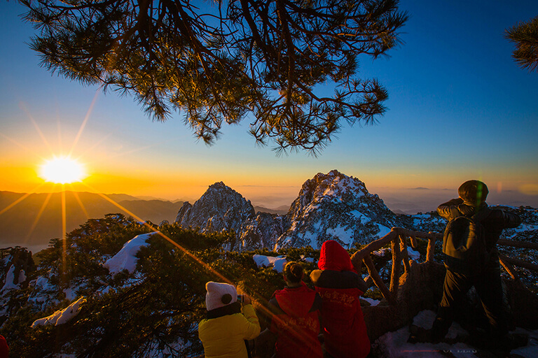 Huangshan Yellow Mountain Winter Sunrise