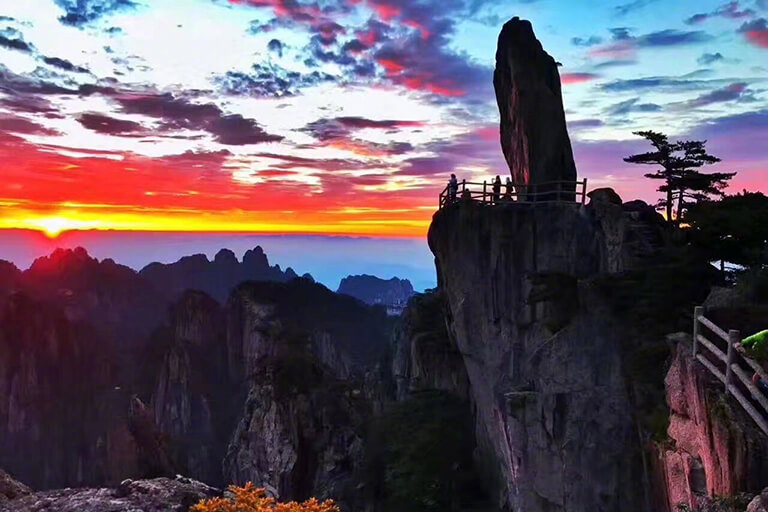Colorful Red Sunset Sky Viewed from Flying-over Rock Huangshan Yellow Mountain Sunset