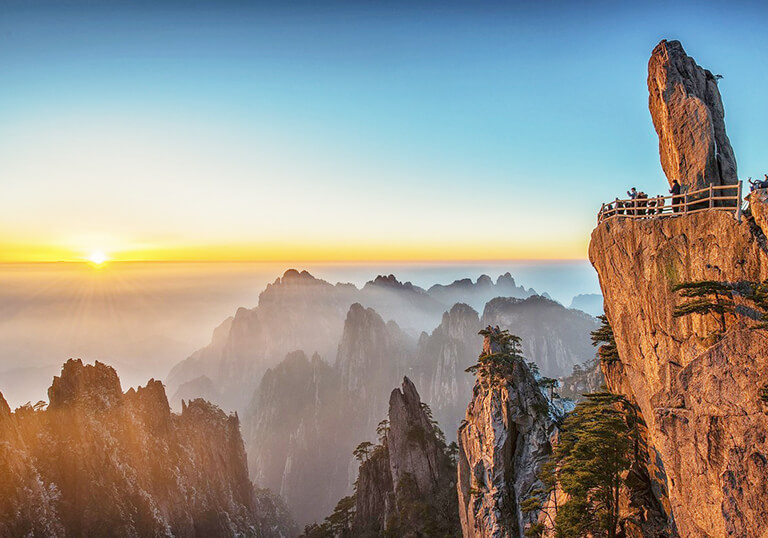 Flying-over Rock on Yellow Mountain