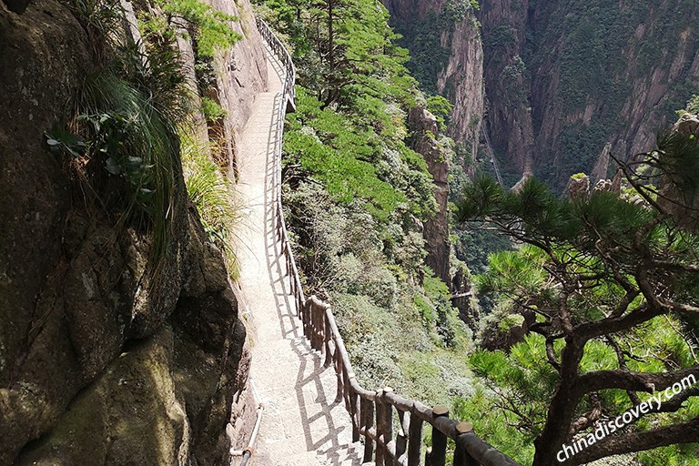 Huangshan West Sea Grand Canyon