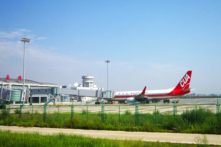 Chifeng Yulong Airport