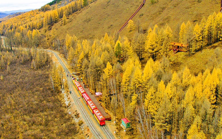 Mordaoga National Forest Park in Autumn