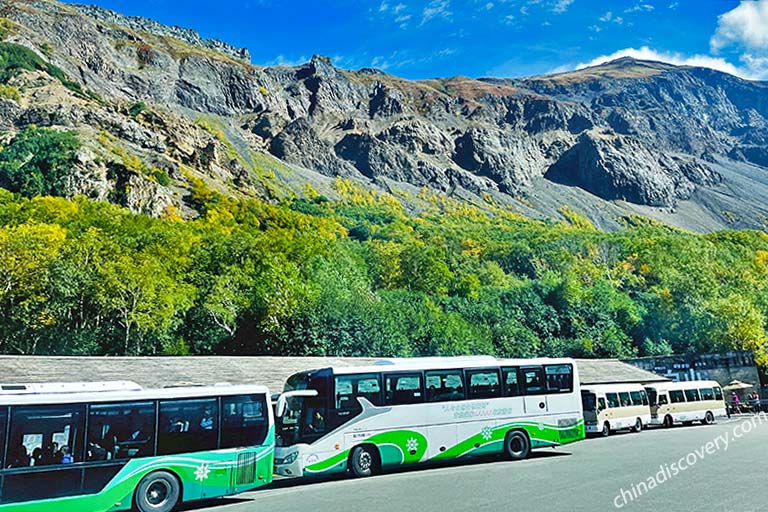 Changbai Mountain Sightseeing Bus Changbai Mountain Sightseeing Bus