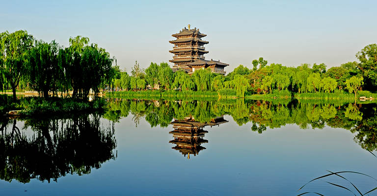 Jinan Daming Lake