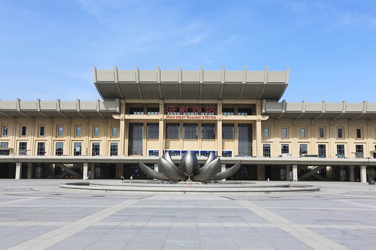 Jinan West Railway Station Jinan to Qingdao High Speed Train