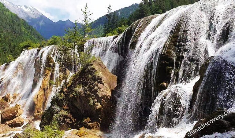 Nuorilang Waterfall in Jiuzhaigou in Summer Jiuzhaigou Summer