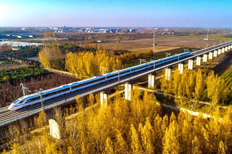 Xian to Chengdu High Speed Bullet Train Xian to Jiuzhaigou Train