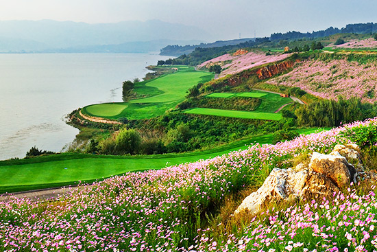 Kunming Golf