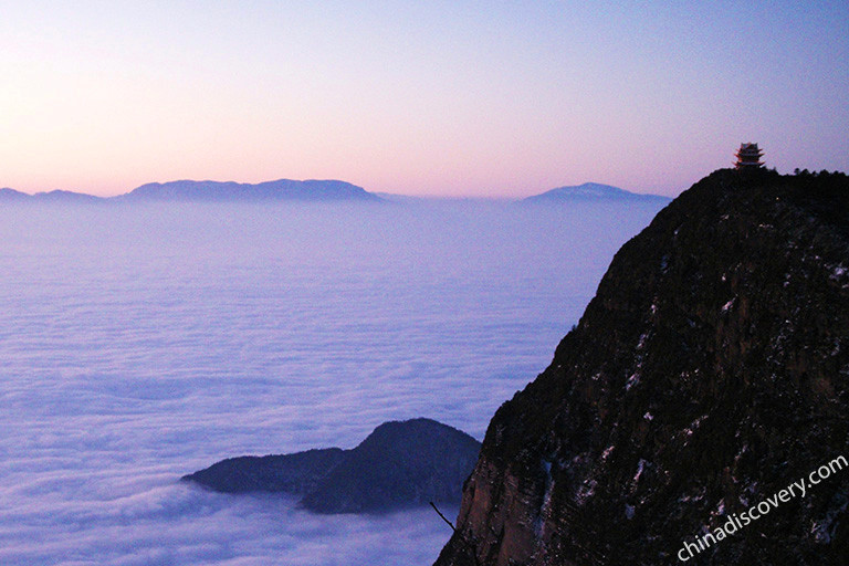 Mount Emei Hiking