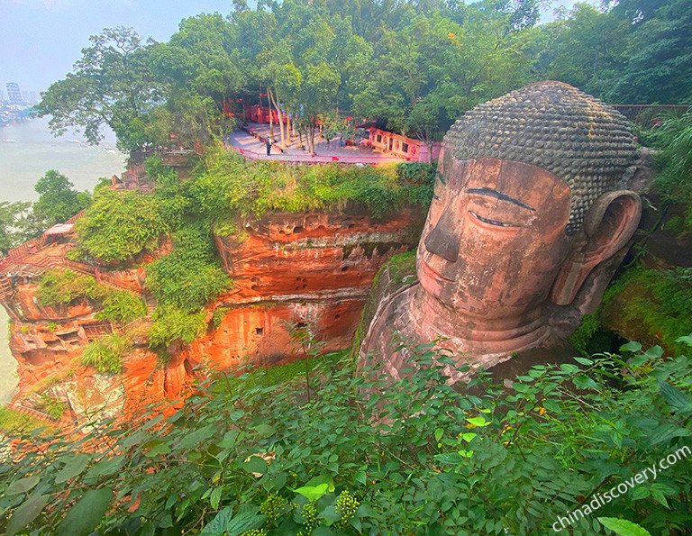 4 Days Classic Leshan & Mount Emei Tour