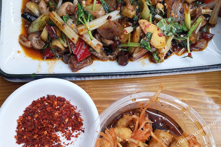 Spiced Sweet Crispy Duck, Qiaojiao Beef, Boboji and Ye’er Ba Things to Do in Leshan