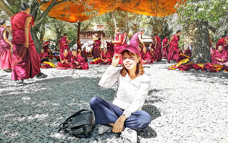 Buddhism Scriptures Debating at Sera Monastery