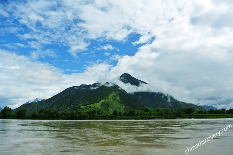 First Bend of Yangtze River