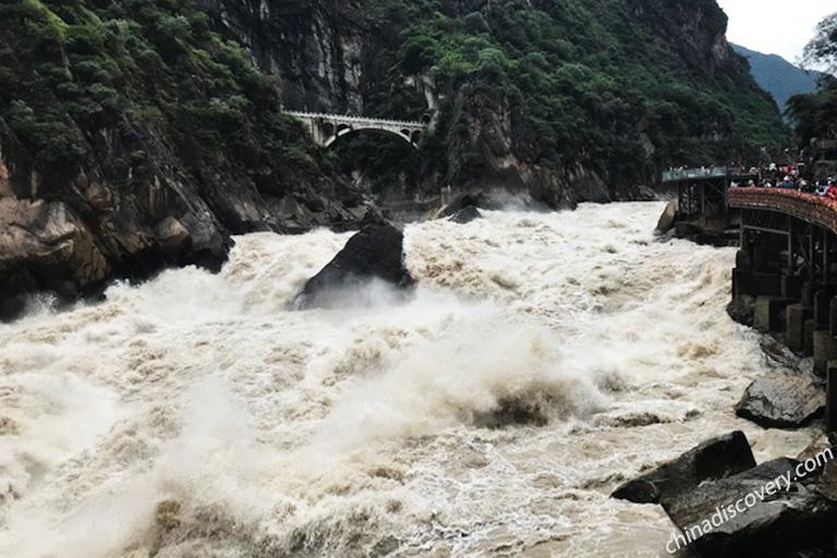 Lijiang Shangri-La Tour