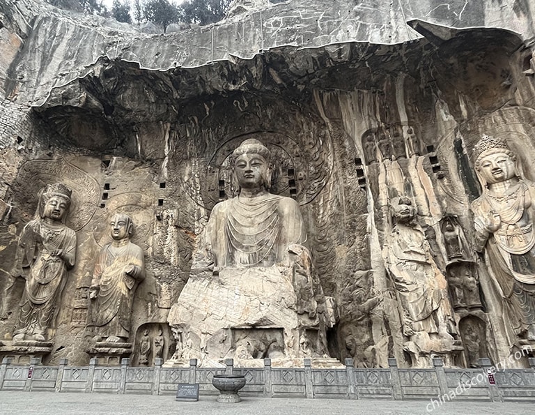 Longmen Grottoes - Art of Chinese Buddhism