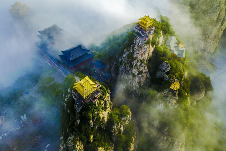 Top Attractions in Luoyang