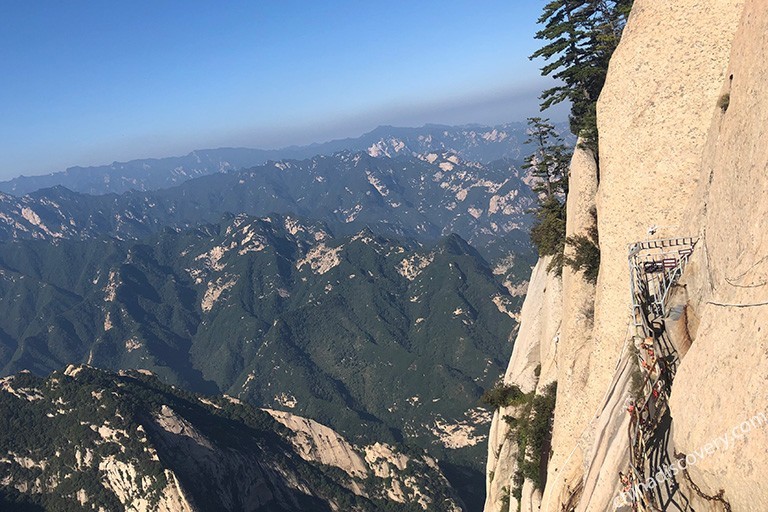 Mount Huashan - Mt Huashan Hike