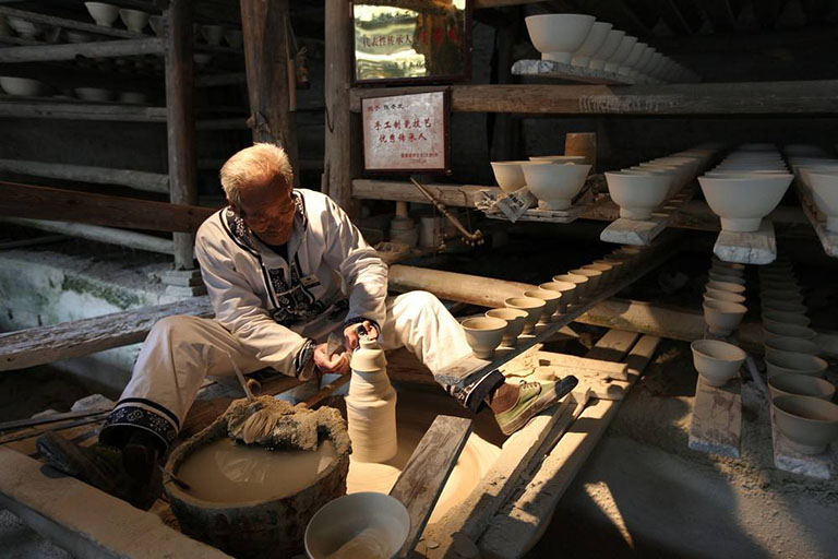 Jingdezhen Ceramic Making