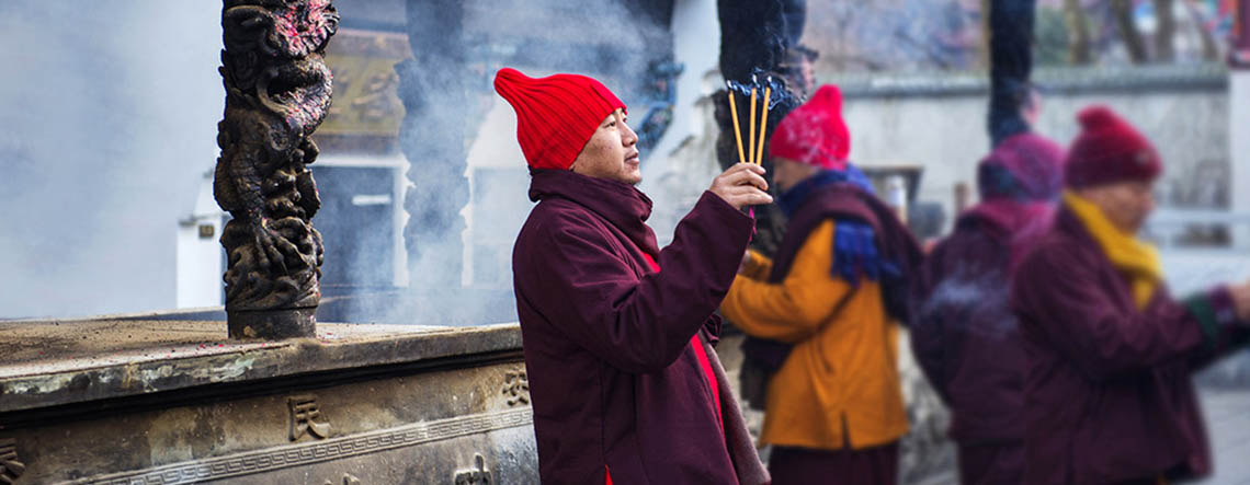 5 Days Buddhism Tour to Mount Putuo & Mount Jiuhua 