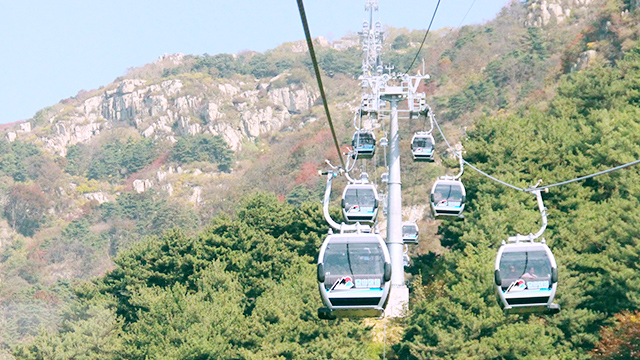 Taohuayuan Cable Car Mount Tai Cable Car