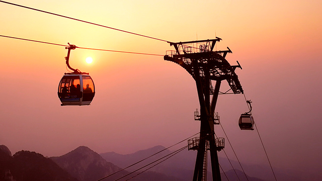 Zhongtianmen Cable Car Mount Tai Cable Car